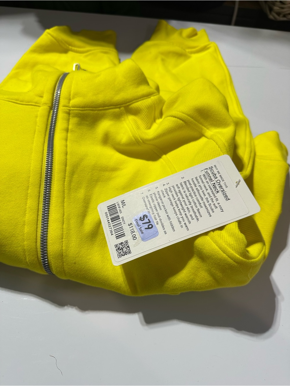 Scuba oversized funnel neck NWT M/L